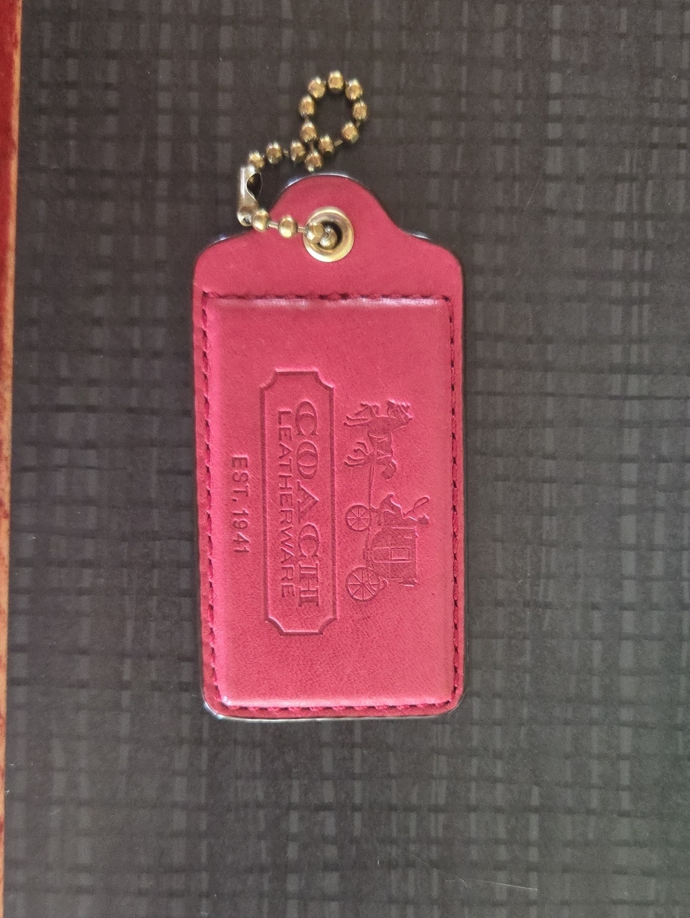 Original 2008 Coach Bleeker Haversack Raspberry Hangtag